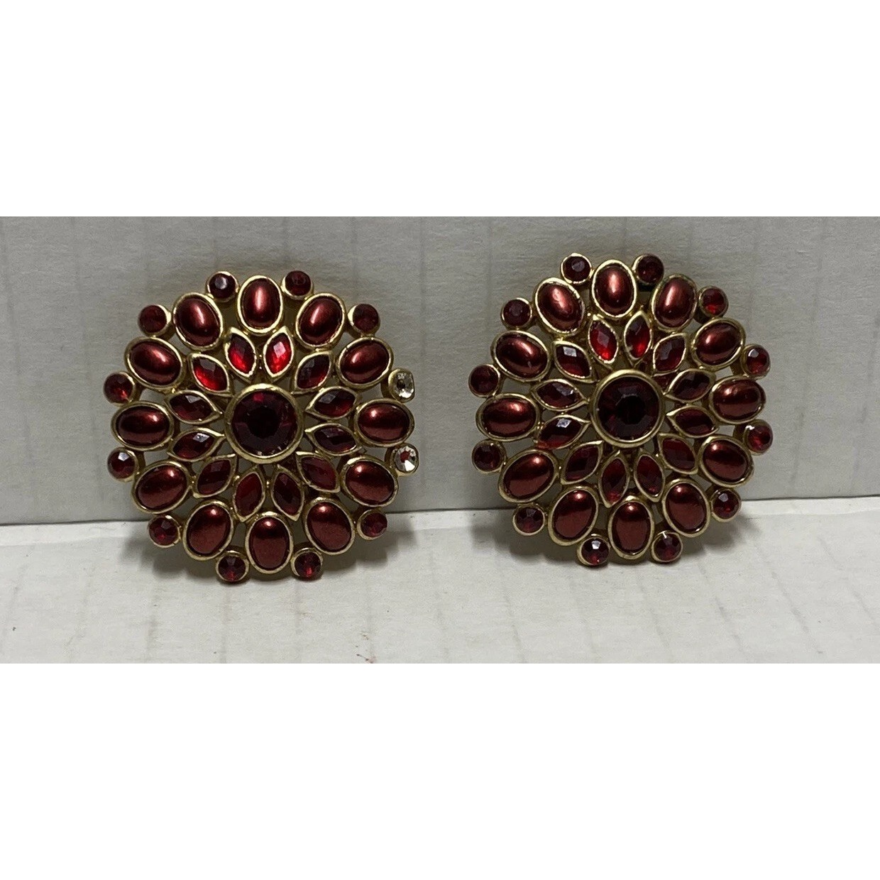 Earrings Vintage Ruby Red Multiple Stones Beads Gold Tone Clip On Studs Round
